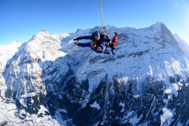 Unsere besten Orte fürs Fallschirmspringen