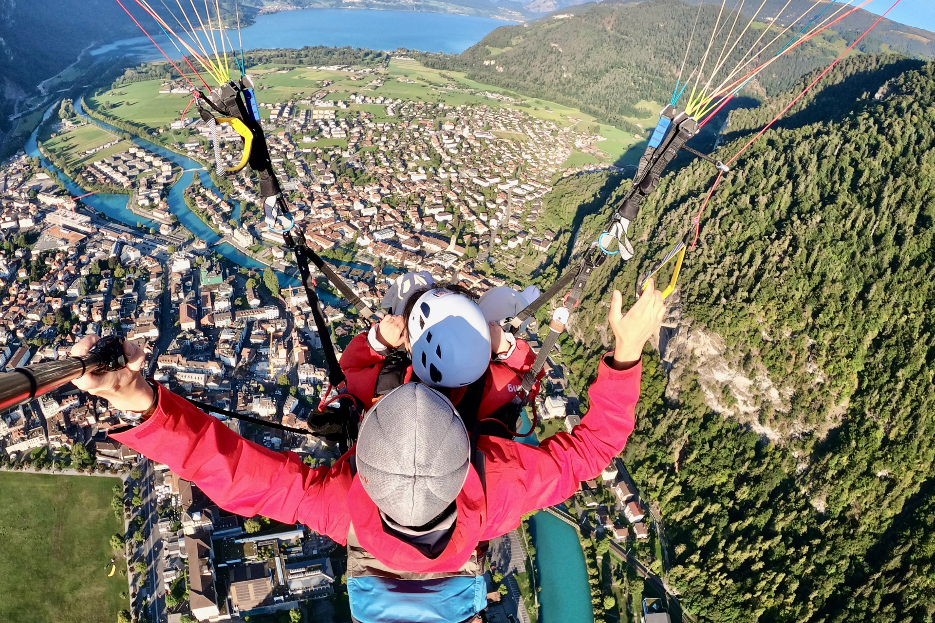 Paragliding Interlaken double airtime